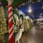 The Incredible Christmas Place - 268 Photos &amp; 79 Reviews - Gift Shops