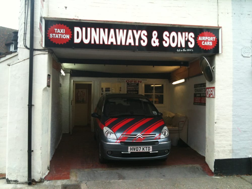 DUNNAWAYS & SONS Updated September 2024 3 Little London, Chichester