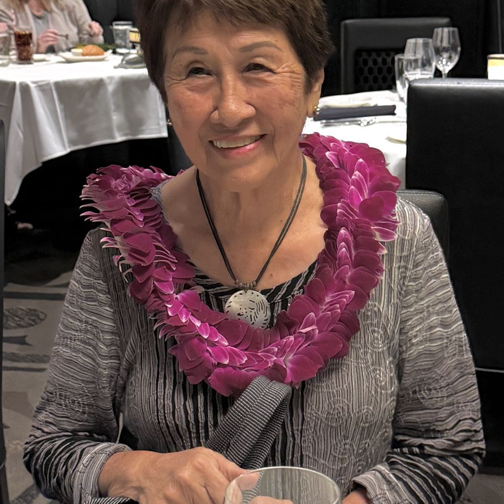 Paradise Leis - Fancy Orchid Lei (discounted) - Florists Near Me - Honolulu, Hawaii Paradise Leis - Fancy Orchid Lei (discounted) - Florists Near Me - Honolulu, Hawaii