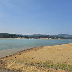 Henry Hagg Lake / Scoggins Valley Park - Very pretty lake.