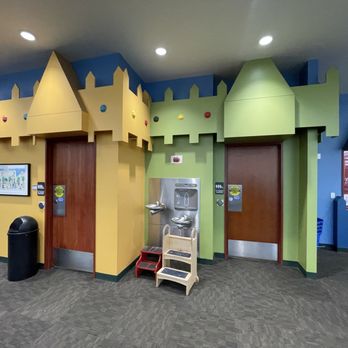 Schaumburg Township District Library - Libraries Near Me - Schaumburg, Illinois