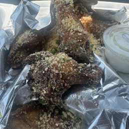 Spicy garlic Parmesan wings Spicy garlic Parmesan wings