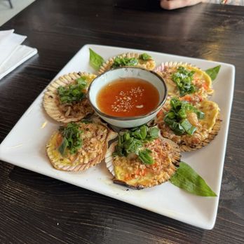 Ngon Yummy - 6 Grilled Scallops with Egg - Vietnamese Near Me - Artesia, California Ngon Yummy - 6 Grilled Scallops with Egg - Vietnamese Near Me - Artesia, California