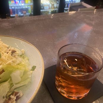 Ale & Ivy - Old fashioned - Sports Bars Near Me - Spring, Texas