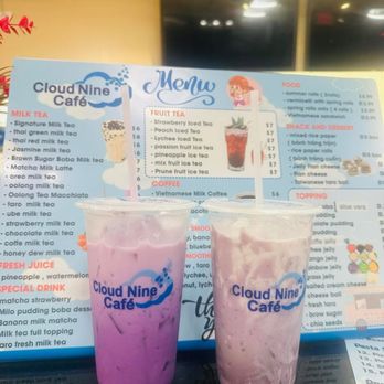 Cloud Nine Cafe Hawaii - Desserts Near Me - Honolulu, Hawaii