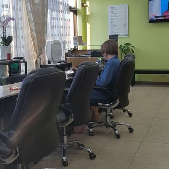 Stella Nails And Spa - Nail Salons Near Me - Elmhurst, Illinois