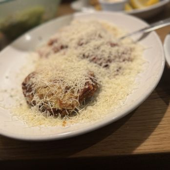 Olive Garden Italian Restaurant - Chicken Parmigiana lighter version - Italian Near Me - Arcadia, California Olive Garden Italian Restaurant - Chicken Parmigiana lighter version - Italian Near Me - Arcadia, California