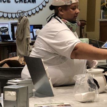 Fenton's Creamery - One of the associates was not wearing her mask properly over her mouth and nose. - Ice Cream & Frozen Yogurt Near Me - Vacaville, California Fenton's Creamery - One of the associates was not wearing her mask properly over her mouth and nose. - Ice Cream & Frozen Yogurt Near Me - Vacaville, California