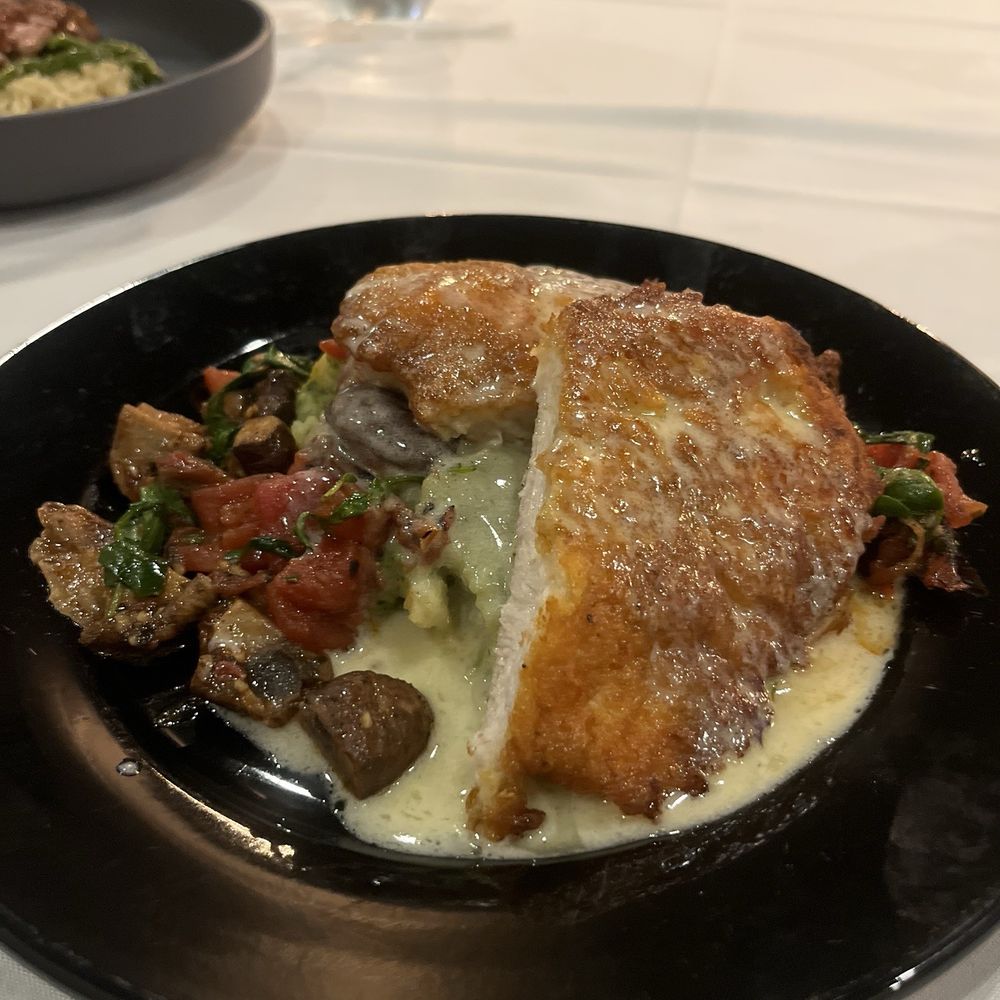 Chef's Palette Restaurant & Bar - Chicken Francese - New American Near Me - Cary, North Carolina Chef's Palette Restaurant & Bar - Chicken Francese - New American Near Me - Cary, North Carolina
