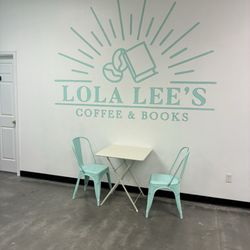 Lola Lee's Coffee & Books