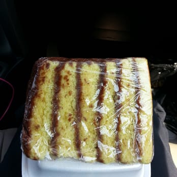 Scott's Bar-B-Que - Yellow cake - Barbeque Near Me - Hemingway, South Carolina Scott's Bar-B-Que - Yellow cake - Barbeque Near Me - Hemingway, South Carolina