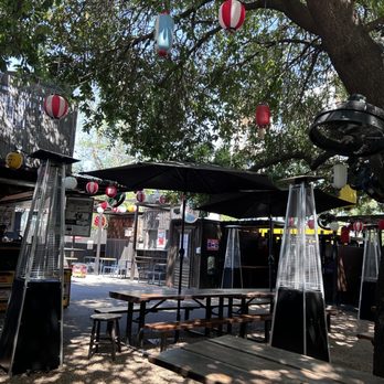 Ramen Tatsu-Ya - Outside patio - Ramen Near Me - Austin, Texas Ramen Tatsu-Ya - Outside patio - Ramen Near Me - Austin, Texas