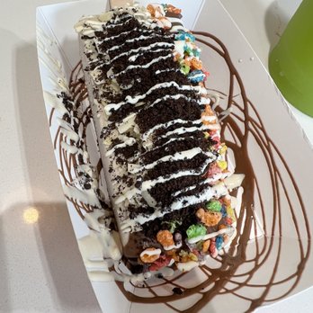 The Paleta Bar - Ores paleta dipped in white chocolate with Oreo and fruity pebble toppings - Ice Cream & Frozen Yogurt Near Me - Houston, Texas The Paleta Bar - Ores paleta dipped in white chocolate with Oreo and fruity pebble toppings - Ice Cream & Frozen Yogurt Near Me - Houston, Texas