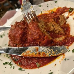Caruso's Italian Kitchen - Sylmar - The meatballs