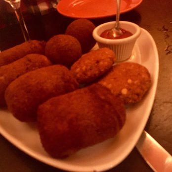 Sigiri - Appetizer Sampler - Sri Lankan Near Me - New York, New York Sigiri - Appetizer Sampler - Sri Lankan Near Me - New York, New York