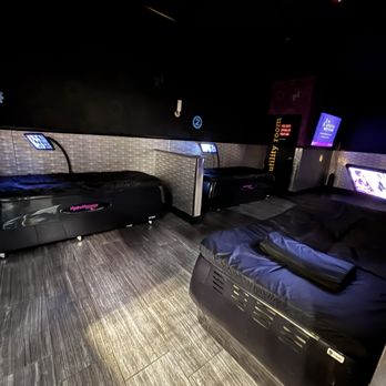 Planet Fitness - Hydro massage beds - Gyms Near Me - Phoenix, Arizona Planet Fitness - Hydro massage beds - Gyms Near Me - Phoenix, Arizona