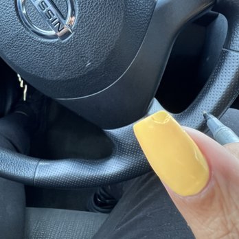 Apple Nail Salon - Update! Next day Nail chipped - Waxing Near Me - Jersey City, New Jersey