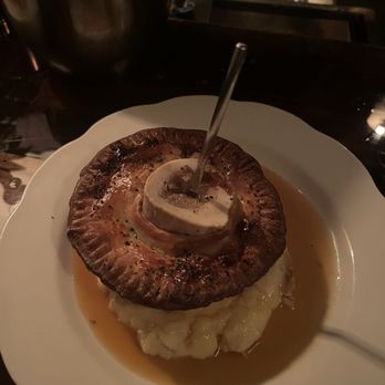 Armitage Alehouse - Pot Pie - Pubs Near Me - Chicago, Illinois Armitage Alehouse - Pot Pie - Pubs Near Me - Chicago, Illinois