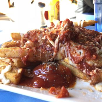Brownstone Pancake Factory - Pizza pie fries (3), side view. One of their many French fry items, love pizza? You might like this too. Poured ketchup here. (1/6/2019) - Breakfast & Brunch Near Me - Edgewater, New Jersey