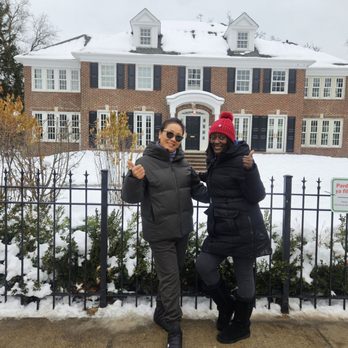Home Alone House - I met a tourist from South America - Landmarks & Historical Buildings Near Me - Winnetka, Illinois