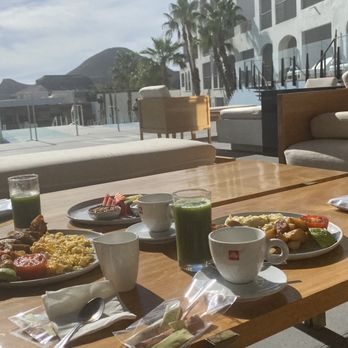 ME Hotel - Morning Breakfast - Hotels Near Me - Cabo San Lucas, BCS ME Hotel - Morning Breakfast - Hotels Near Me - Cabo San Lucas, BCS