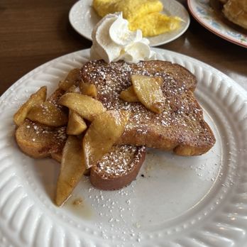 The BrickHaus - French toast - Cafes Near Me - Ridley Park, Pennsylvania
