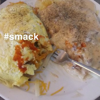 Hill's Restaurant & Lounge - Omelette and hash brown with sausage gravy - Breakfast & Brunch Near Me - Kennewick, Washington Hill's Restaurant & Lounge - Omelette and hash brown with sausage gravy - Breakfast & Brunch Near Me - Kennewick, Washington