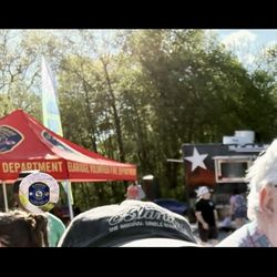 Elkridge Volunteer Fire Department - The VFD sells soft beverages among the dozen or so food trucks