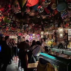 Cubbyhole - Inside