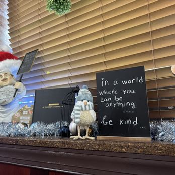 Old City Pizza - I love to see them promoting kindness - Pizza Near Me - Philadelphia, Pennsylvania Old City Pizza - I love to see them promoting kindness - Pizza Near Me - Philadelphia, Pennsylvania
