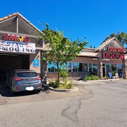 5 Star Smog - 5 Star Smog has one smog test station. It's next door to Valero and a Food and Liquor Shop. Photo taken June 2024.