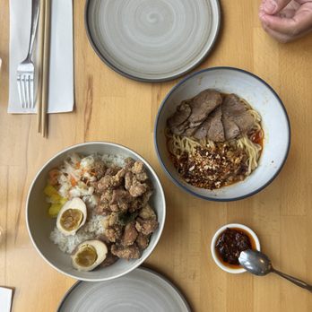 Minyoli - Spicy Tallow Gan-Ban Noodles , Taiwanese Fried Chicken Rice - Taiwanese Near Me - Chicago, Illinois Minyoli - Spicy Tallow Gan-Ban Noodles , Taiwanese Fried Chicken Rice - Taiwanese Near Me - Chicago, Illinois