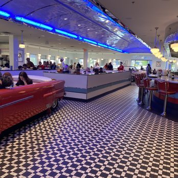 Sunliner Diner - Diners Near Me - Pigeon Forge, Tennessee Sunliner Diner - Diners Near Me - Pigeon Forge, Tennessee
