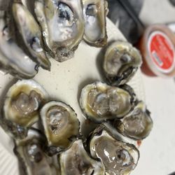 Buddy's Seafood Market - Oysters