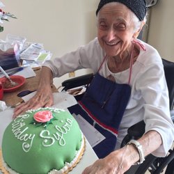 Bubbe & Zayde's place - Mom 91st birthday