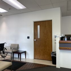 Cleveland clinic  - Lobby (waiting area) -- June 2024