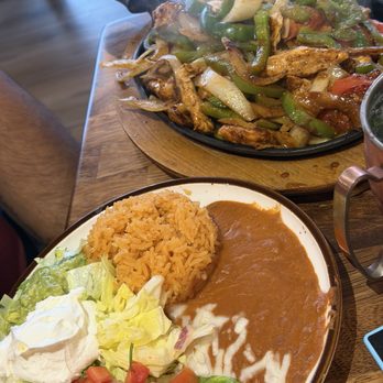 La Condesa Mexican Restaurant - Chicken fajitas - Mexican Near Me - Weston, Florida La Condesa Mexican Restaurant - Chicken fajitas - Mexican Near Me - Weston, Florida