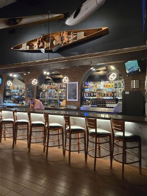 White Horse Tavern by null