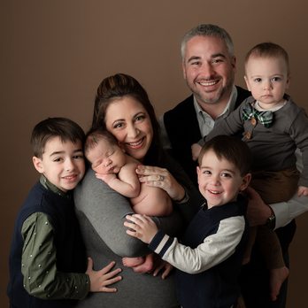 LibbyLou Images - Newborn photos - Session Photography Near Me