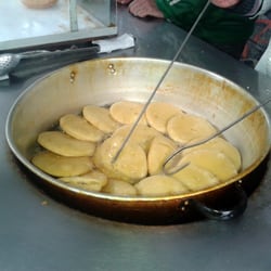 El Carro de Don Héctor - Sopaipillas para el día de lluvia...