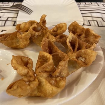 Hing Kee Restaurant - Crab Rangoon - Vietnamese Near Me - Chicago, Illinois Hing Kee Restaurant - Crab Rangoon - Vietnamese Near Me - Chicago, Illinois