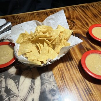 Salsa & Beer - Spicy Beans and Chips - Mexican Near Me - Los Angeles, California