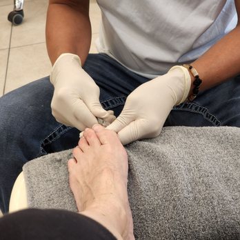 California Nail Salon - Pedicure in process - Nail Salons Near Me - Springfield, Missouri California Nail Salon - Pedicure in process - Nail Salons Near Me - Springfield, Missouri