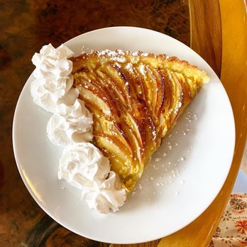 Le Cafe De Paris - Apple tart - Coffee & Tea Near Me - Orlando, Florida Le Cafe De Paris - Apple tart - Coffee & Tea Near Me - Orlando, Florida
