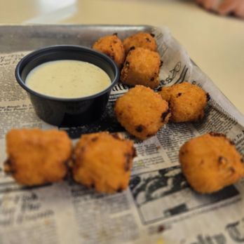 Rich's Famous Burgers - Sullivan - Original mac n cheese bites - American Near Me - Sullivan, Missouri Rich's Famous Burgers - Sullivan - Original mac n cheese bites - American Near Me - Sullivan, Missouri