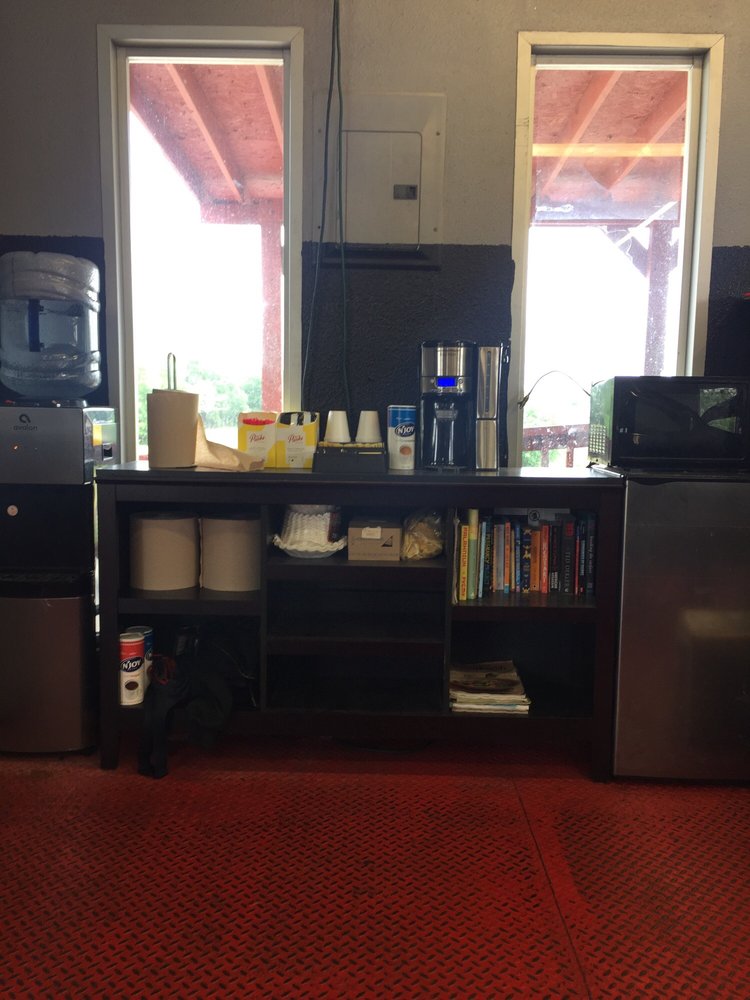 OIL CHANGE EXPRESS Updated April 2024 11 Reviews 8137 Kitty Hawk