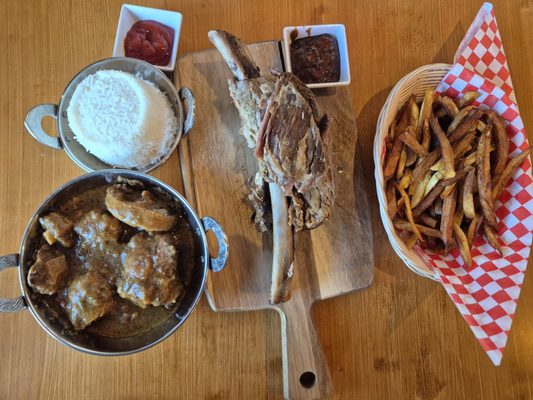 Ubuntu Meat Bar & Safari Spice Grill by null