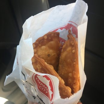 Empanada City - Chicken, Shrimp, Spinach and Ricotta empanadas. Not labeled  so it's a guessing game. - Empanadas Near Me - Brooklyn, New York