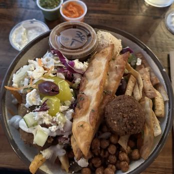 Spitz - Little Tokyo - Doner Basket with Beef & Lamb - Mediterranean Near Me - Los Angeles, California Spitz - Little Tokyo - Doner Basket with Beef & Lamb - Mediterranean Near Me - Los Angeles, California
