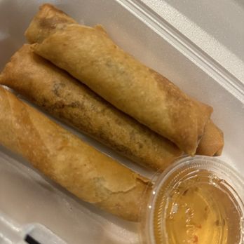 Pho Hut - A5. Crispy Egg Rolls with Pork and Shrimp - Vietnamese Near Me - Glendale, California Pho Hut - A5. Crispy Egg Rolls with Pork and Shrimp - Vietnamese Near Me - Glendale, California